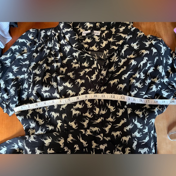 Frock Shop size Medium flowy dress w/horse print. Belt. - Picture 6 of 6